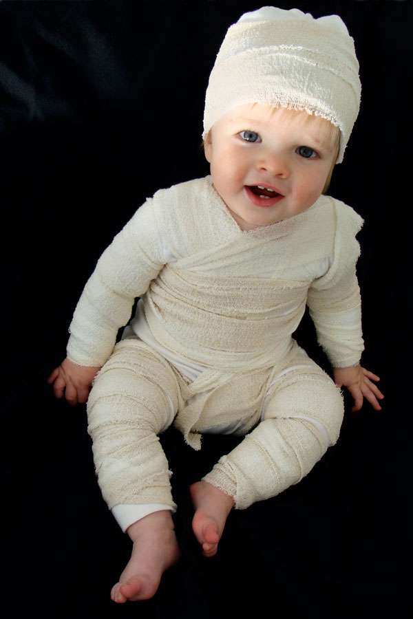 Baby mummy costume